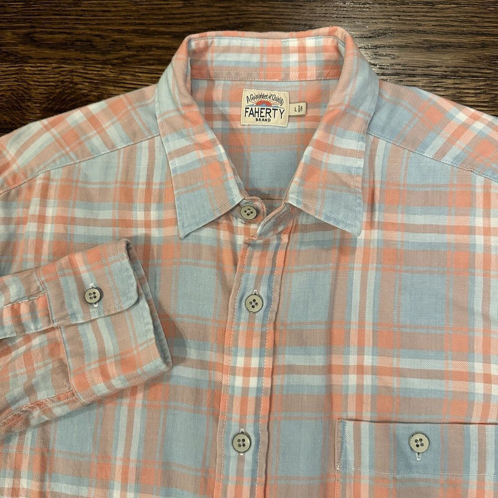 Faherty Blue and Peach Plaid Button-Down Shirt